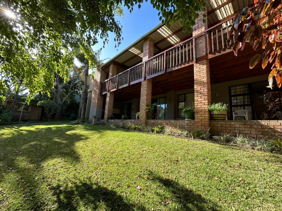 9 Bedroom Property for Sale in Nahoon Eastern Cape
